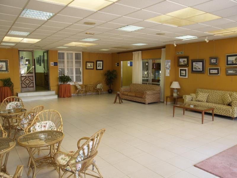 Hotel Roman Castrillon Exterior foto